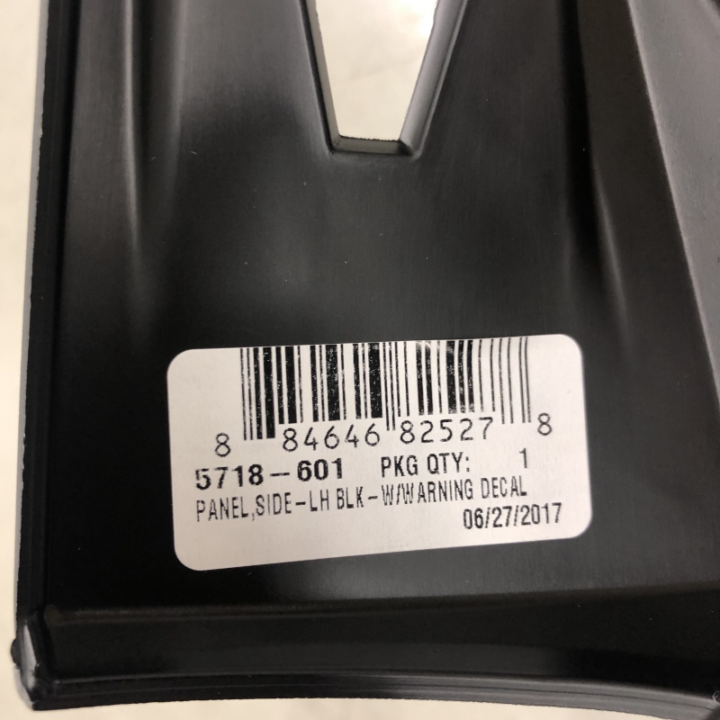 新しい ARCTIC CAT Xtreme Diamond Black - LEFT PANEL SIDE MTN スノーモービル