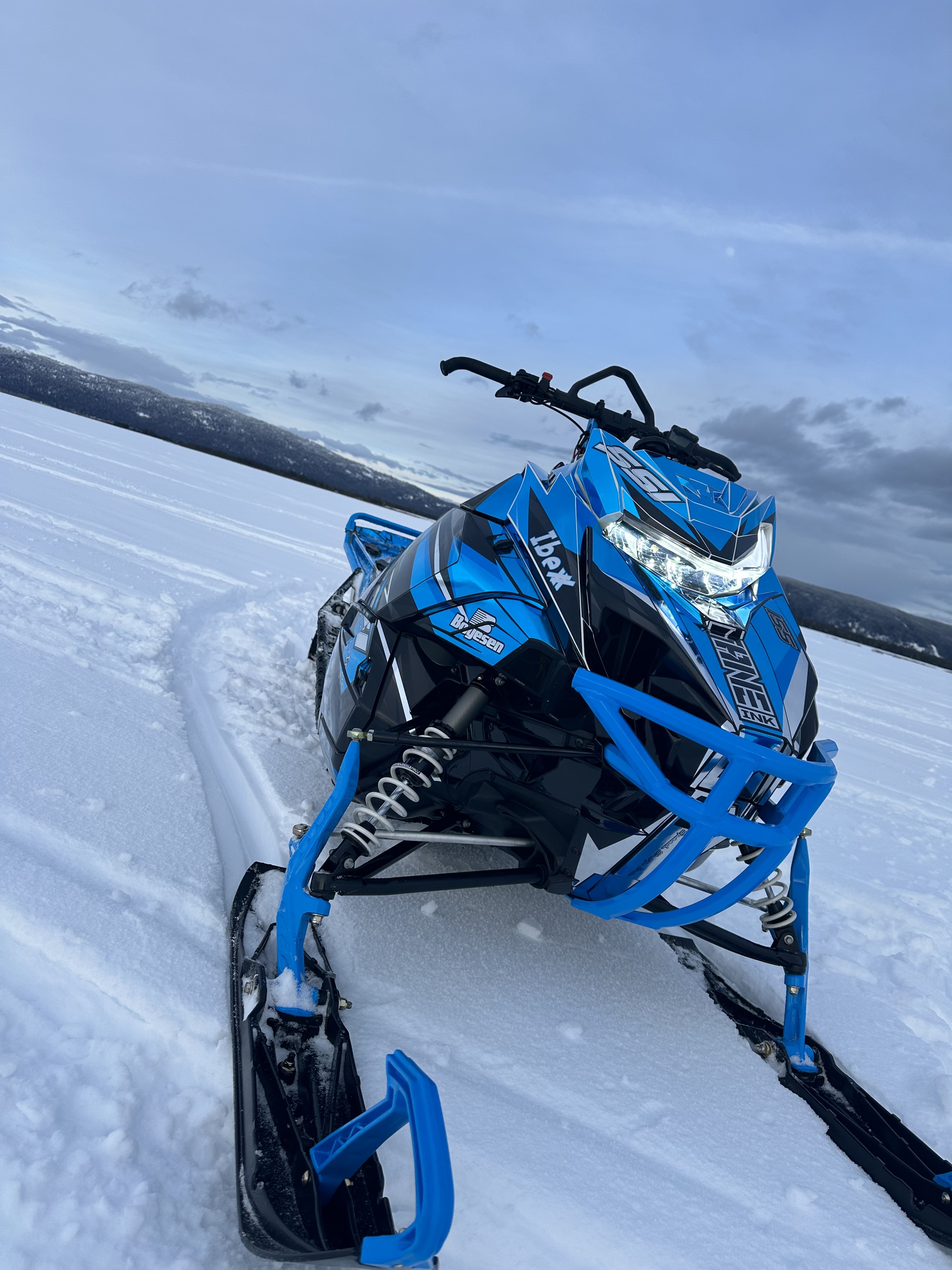 PRO-MAX 2 CATALYST FRONT BUMPER - Black Diamond Xtreme